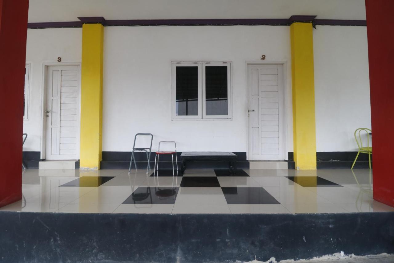 Reddoorz Syariah Near Bscc Dome Balikpapan (Borneo) Exterior foto