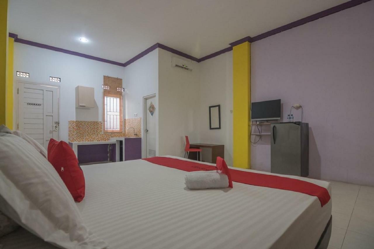 Reddoorz Syariah Near Bscc Dome Balikpapan (Borneo) Exterior foto